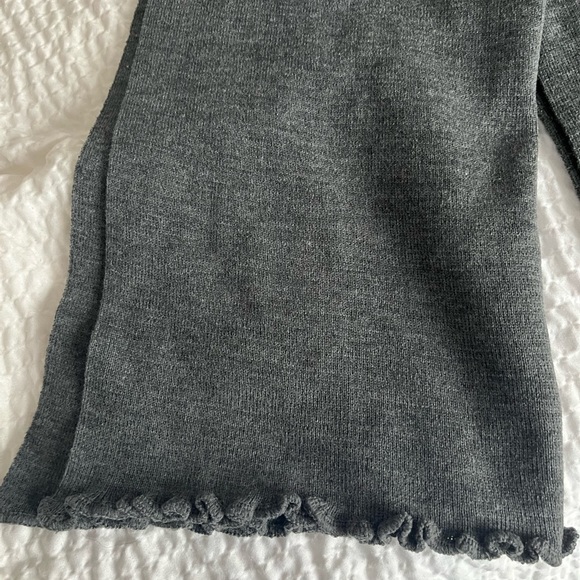 New WOT Long chawl/ scarf - Picture 2 of 4